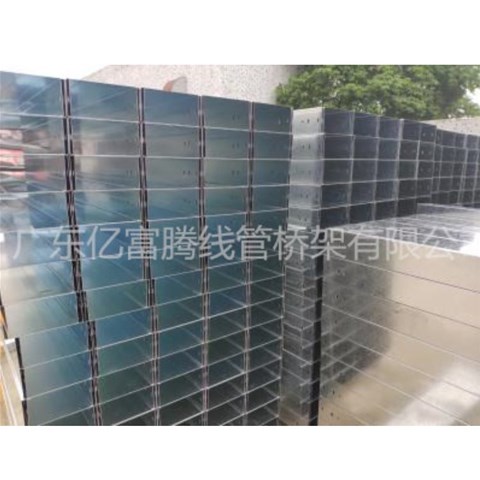 線槽廠家運(yùn)輸過程中應(yīng)該注意什么問題？